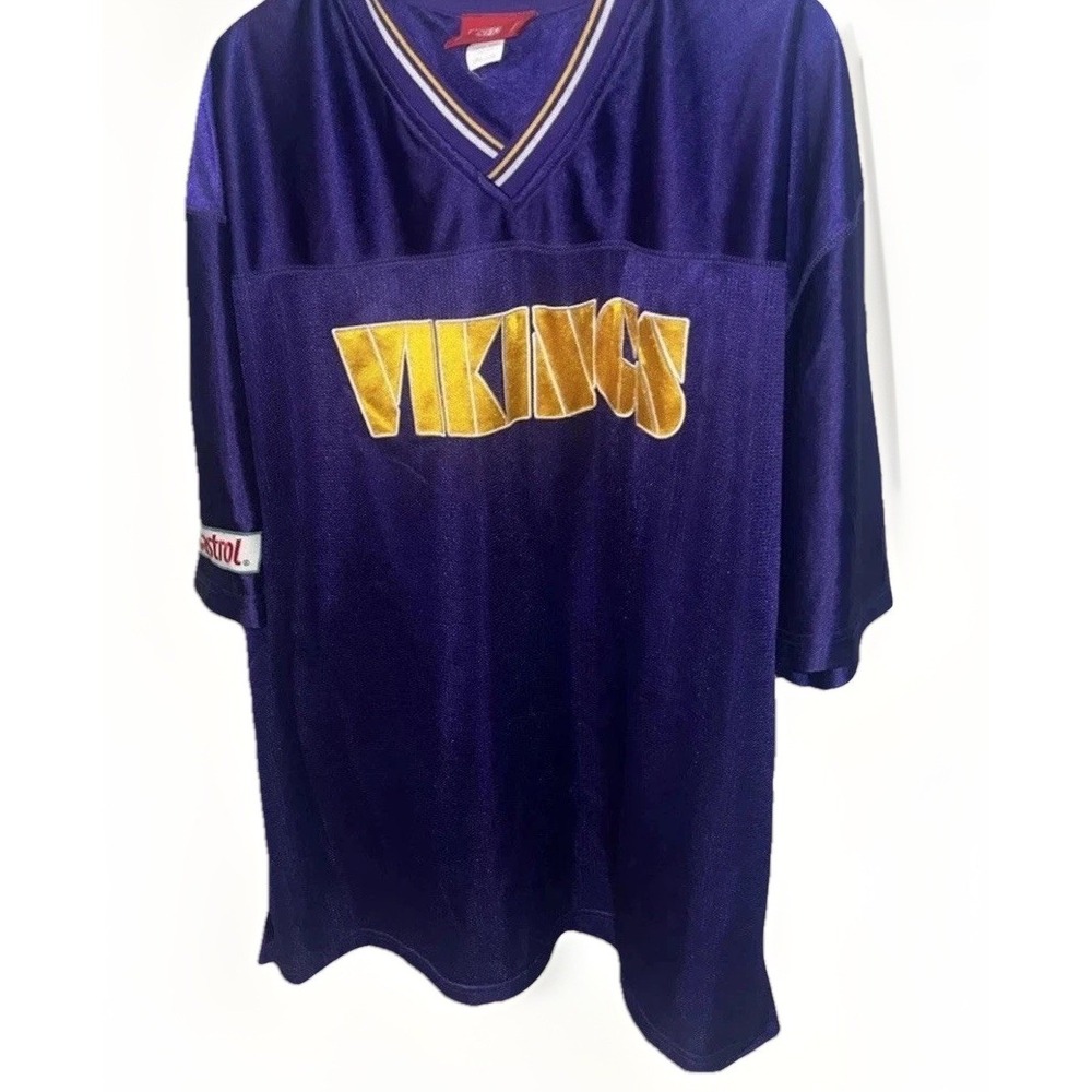 Minnesota Vikings NFL Throwback Jersey XL/ ONE SIZE W/ Castrol Arm Patch Purple